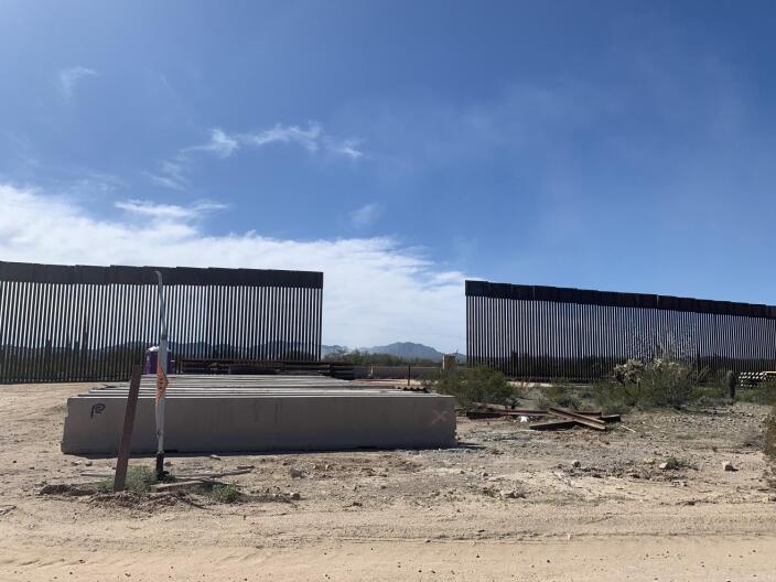 New surveillance 'smart wall' and physical barriers coming to Arizona-Sonora border
